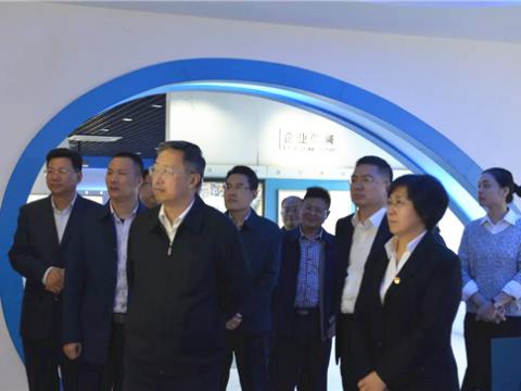 ʡ�ܹ��������ั��ϯһ����������ʱ���ŵ���ְ���Ļ�����ؽ�������