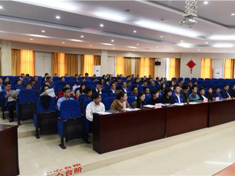 ������ʱ������֯���ṹ��ͷ�ԡ���ѵ