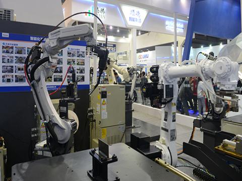 ��17���й����ʹ�ҵչ�������Ϻ�ʢ��Ļ